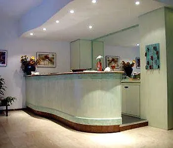Hotel Mignon 2*